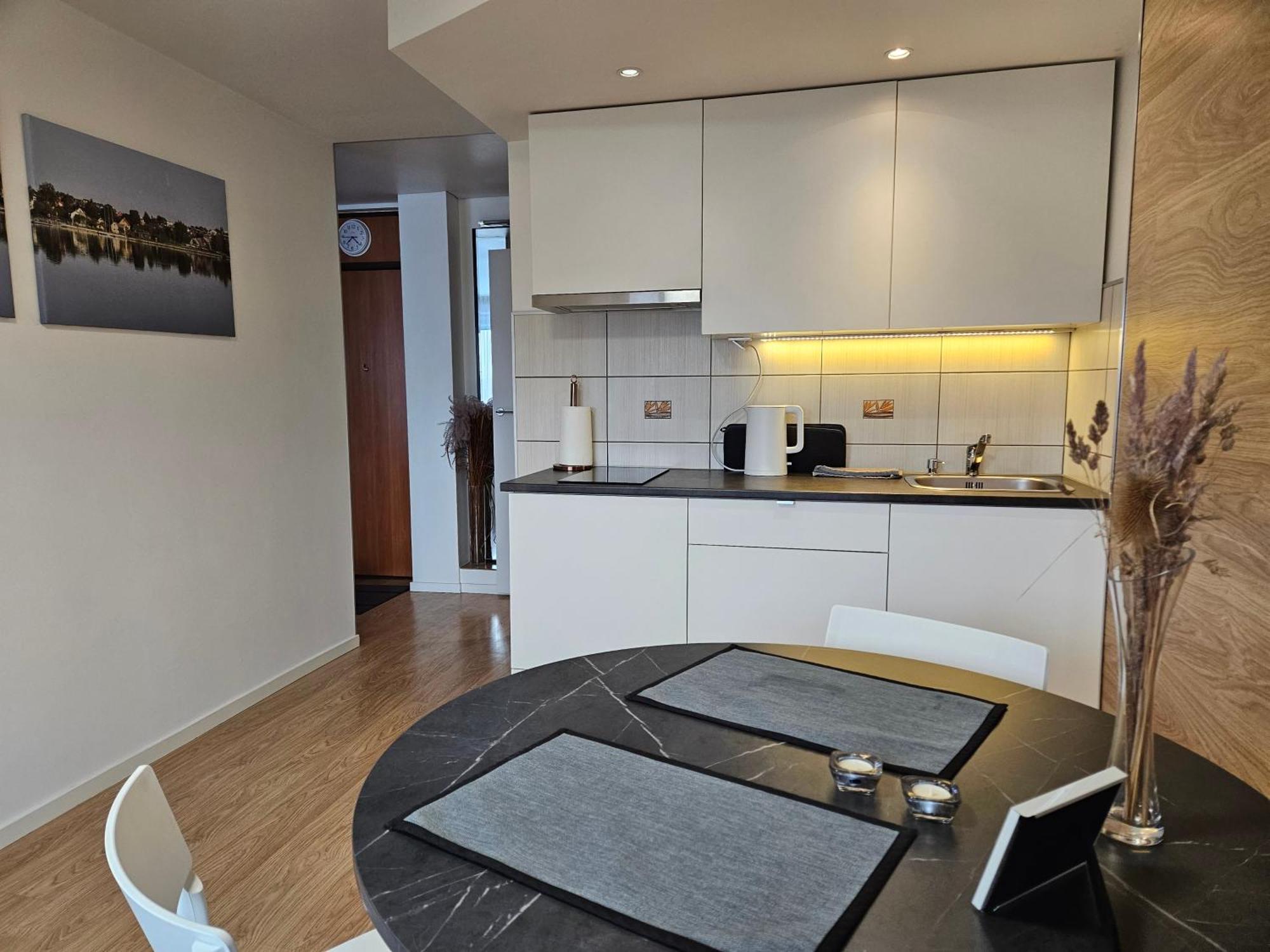 Buto Nuoma Zemaites Gatveje Apartman Telšiai Kültér fotó